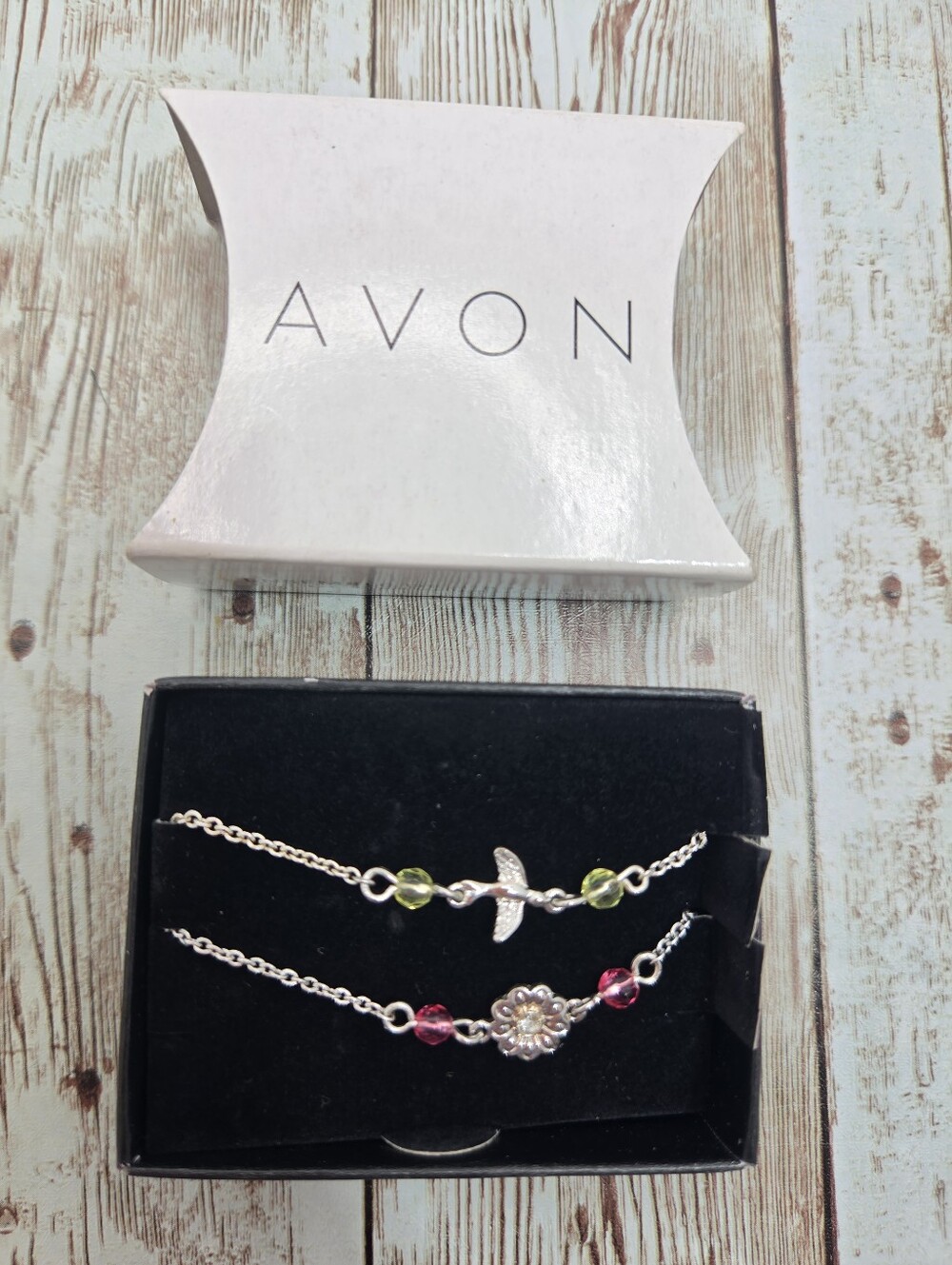 NIB Vintage 2012 Avon Luisa 2 Piece Anklet Set 🌸 Bird & Flower Silver Tone ✨